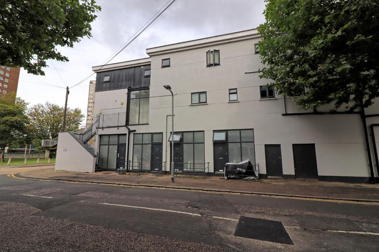 Stylish & Modern Apartment - Southend Stays Zewnętrze zdjęcie